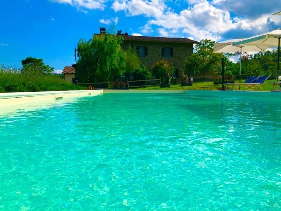 Mercatale  Agriturismo Vista Soleヴィラ エクステリア 写真