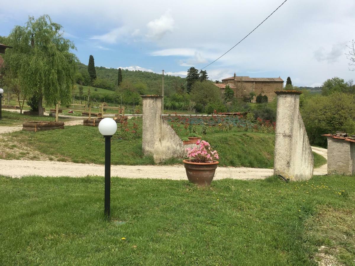 Mercatale  Agriturismo Vista Soleヴィラ エクステリア 写真